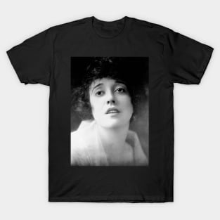 The OG Queen of Comedy T-Shirt